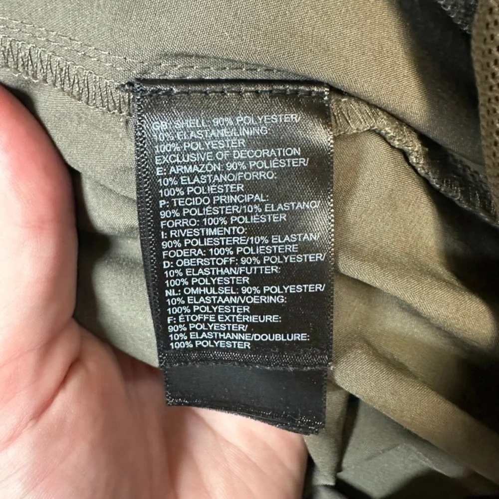 The North Face Mens Hiking Shorts Green Size 36 Elastic Waist Zip Pocket Stretch